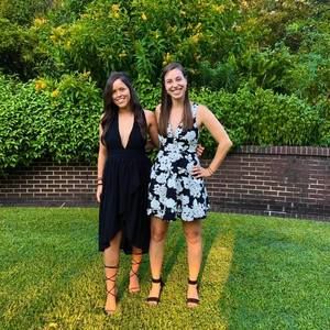 Meet your Posher, Mariela